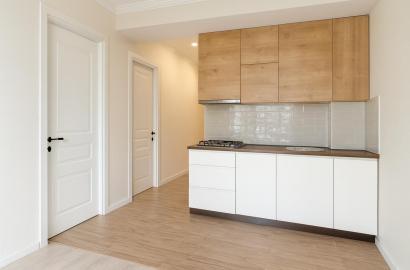 nearly repaired 3-room apartment for sale